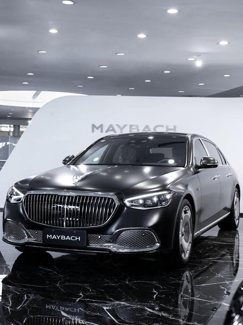 佛山2岚图汽车的售后服务让用户无忧出行，迈巴赫未来的豪华车趋势